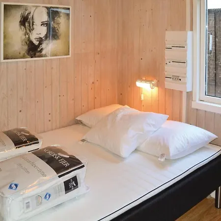 Three-bedroom Holiday In Ferienhaus